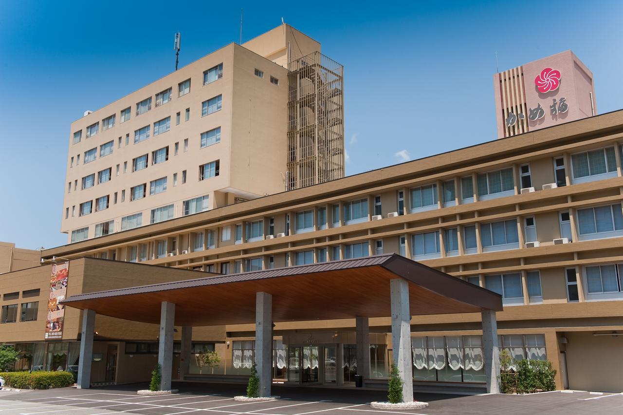 Hotel Kamefuku ยามากุจิ ภายนอก รูปภาพ